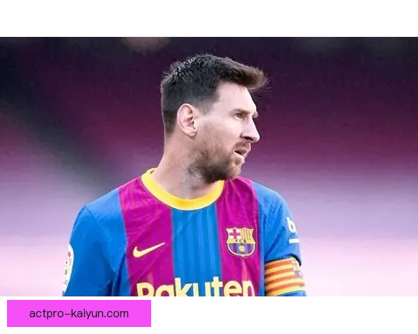 内马尔与C罗梅西对比的表现分析与趋势判断分析