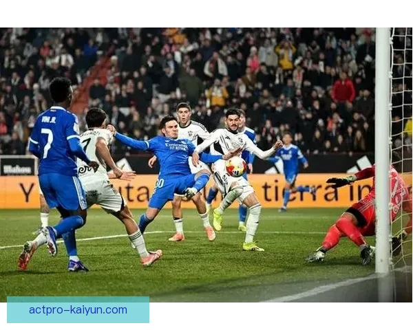 恩里克与克洛普的战术对决与球队表现值得关注